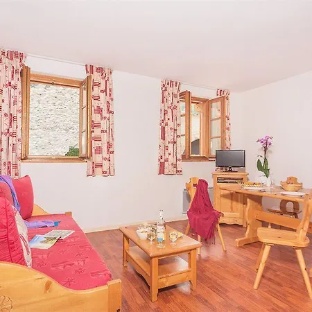 Village Vignec 3*